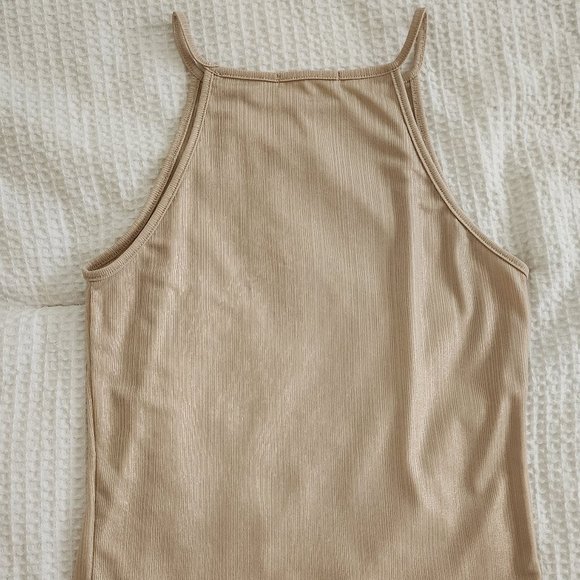 Satin halter top - Picture 2 of 6